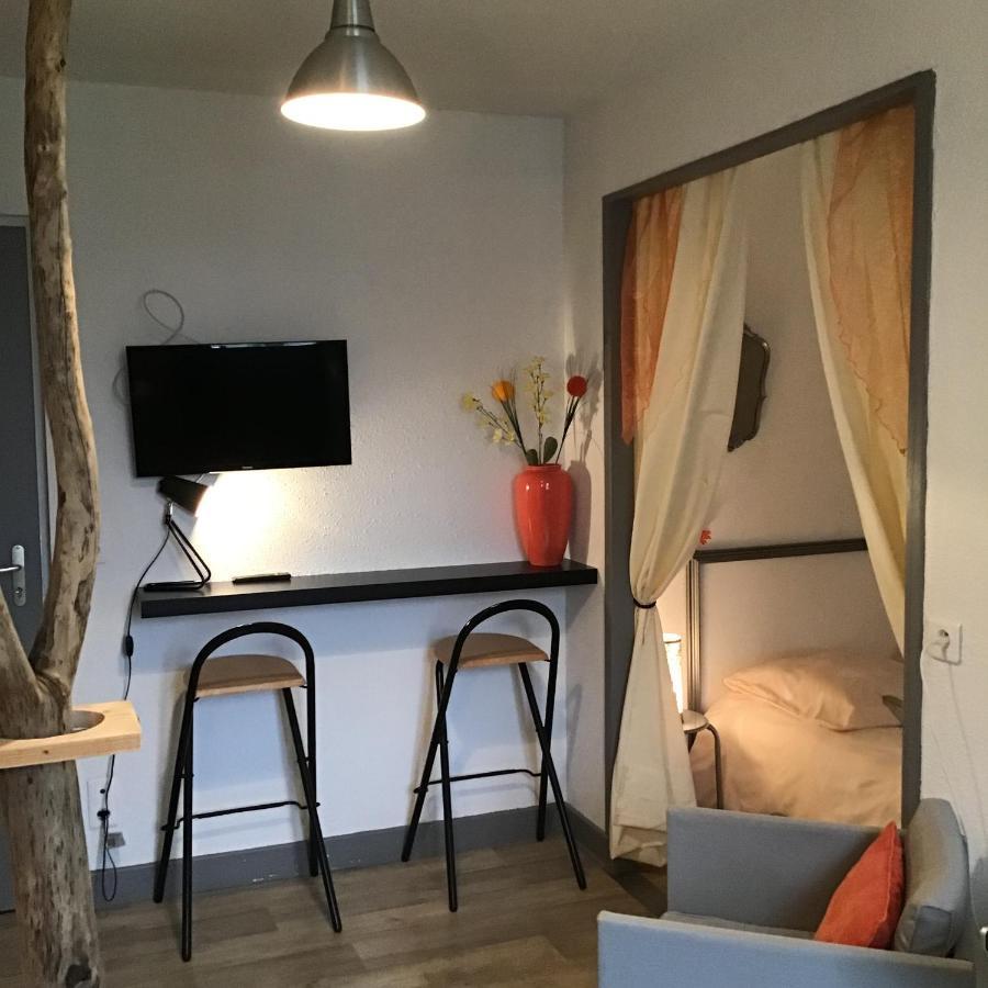 Apartamento La Tour Des Quatre Chemins Gramat Exterior foto
