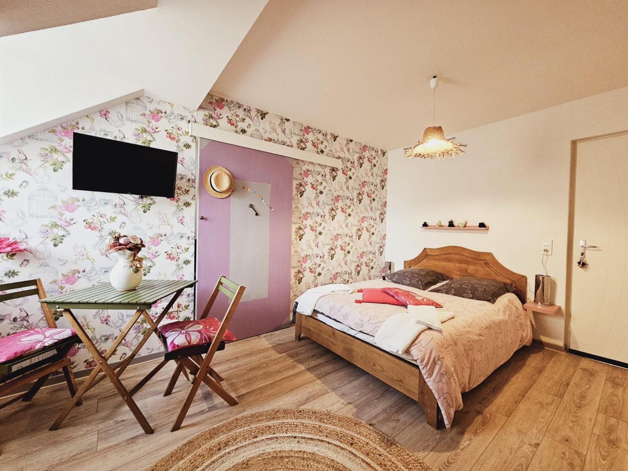 Apartamento La Tour Des Quatre Chemins Gramat Exterior foto